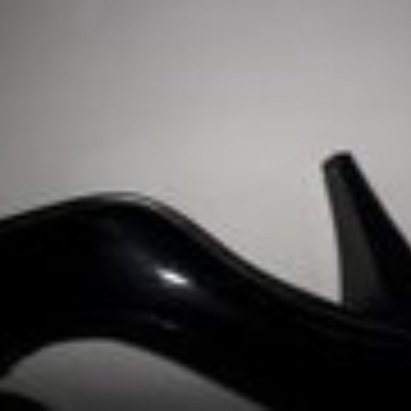 Colin Stuart Black Patent Leather Pumps - Picture 4 of 8